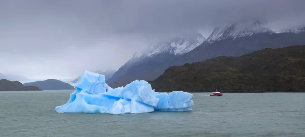 Γκρι λίμνη, εθνικό πάρκο Torres del Paine Χιλή — Φωτογραφία Αρχείου