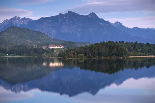 View of Lao Lao villa, Lake Perito Moreno, Bariloche, Argentina — Stock Photo, Image