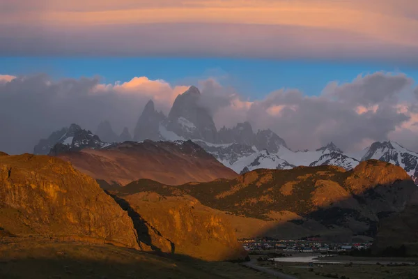 Mount Fitz Roy, Los Glaciares Milli Parkı, Patagonia, Argentin — Stok fotoğraf