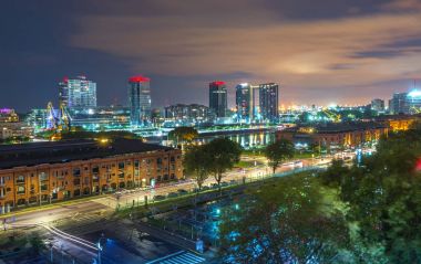 Puerto Madero, Buenos Aires, Arjantin gece görünümü