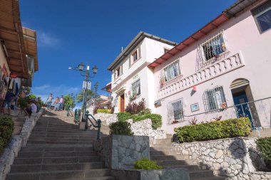 Guayaquil, Ekvator, Şubat - 2017. Las Penas bölgesinde St. Ana hill çok renkli evleri.