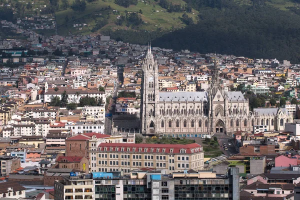 Basilica del Voto Nacional, Quito, Ecuador — Stockfoto