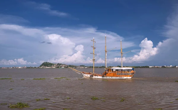 Guayas River w Guayaquil, Ekwador — Zdjęcie stockowe