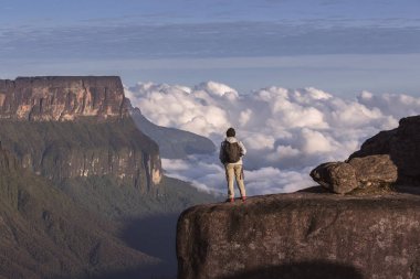 La Ventana, dağlar Roraima ve Kukenan, Venezuela