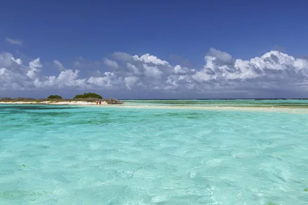 Het strand van Los Roques archipel, Venezuela — Stockfoto