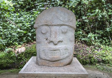 San Agustn Arkeoloji Parkı,: Huila, Colombia putlara