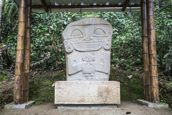 San Agustn Arkeoloji Parkı,: Huila, Colombia putlara — Stok fotoğraf