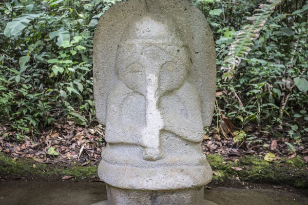 Idoly San Agustn archeologického parku, Huila, Kolumbie — Stock fotografie