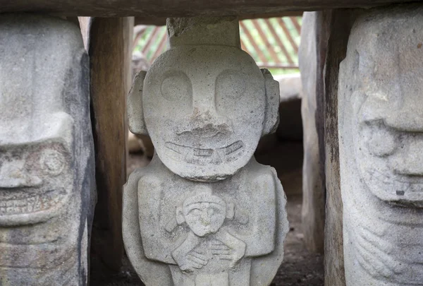 Idoly San Agustin archeologický Park, Kolumbie — Stock fotografie