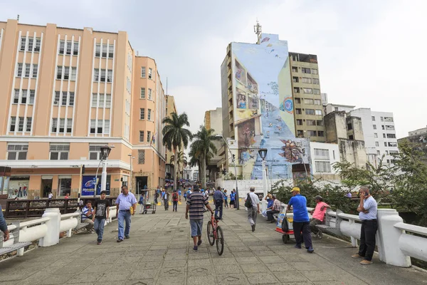 CALI, COLOMBIA - 25 DE OCTUBRE DE 2017: Santiago de Cali es uno de los — Foto de Stock