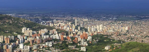 CALI, COLOMBIA - OCTOBER 25, 2017: Santiago de Cali adalah salah satu dari th — Stok Foto