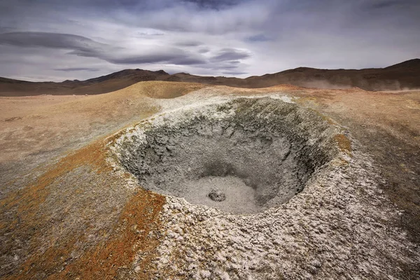 Gejsrarna Sol de Manana, Altiplano, Bolivia — Stockfoto