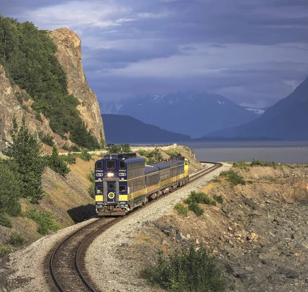 アンカレッジ、アラスカ州、アメリカ合衆国 - 2017 年 6 月 7 日: アラスカ鉄道の旅 — ストック写真
