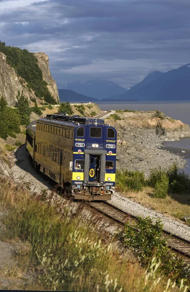 ANCHORAGE, ALASKA, USA - JUNE 07, 2017: Alaska Railroad travels — Stock Photo, Image