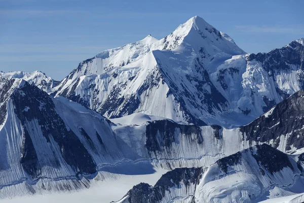 Campo di ghiaccio nel parco nazionale di Kluane, Yukon, Canada — Foto Stock