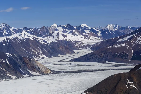 Льодовикове поле в Національний парк Клувані, Юкон, Канада — стокове фото