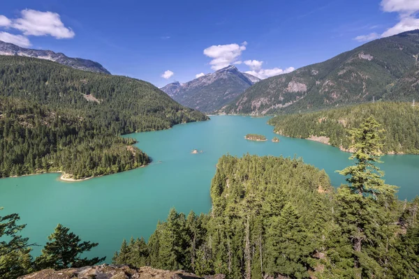 Diblo jezioro, Park Narodowy North Cascades, Washington, Stany Zjednoczone Ameryki — Zdjęcie stockowe