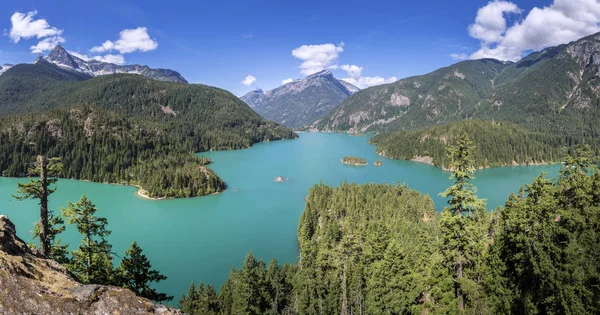 Diblo jezioro, Park Narodowy North Cascades, Washington, Stany Zjednoczone Ameryki — Zdjęcie stockowe