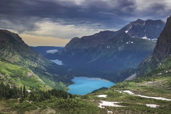Grinnell lake im glacier nationalpark, montana, usa — Stockfoto