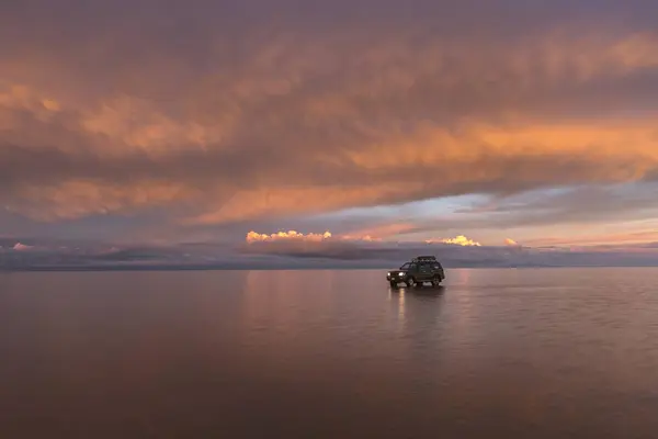 Uyuni Saline (Salar de Uyuni), Aitiplano, Bolivia — Stockfoto