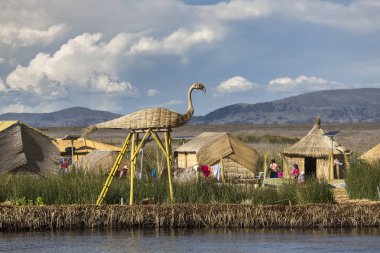 Uros yüzen ada, Titicaca gölü, Peru