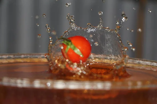 Dance Tomato Harmony Water — Stock Photo, Image