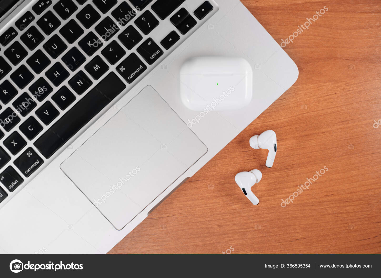 Air Pods Pro Macbook Wireless Charging Case New Airpods Pro Stock Photo By C Ivan Shenets