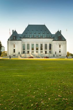Kanada Yüksek Mahkemesi, Ontario, Ottawa 'daki Parliament Hill yakınlarında.