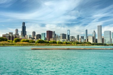 Chicago şehir manzarası Adler Gözlemevi 'nden Illinois, Michigan Gölü' ne bakıyor.