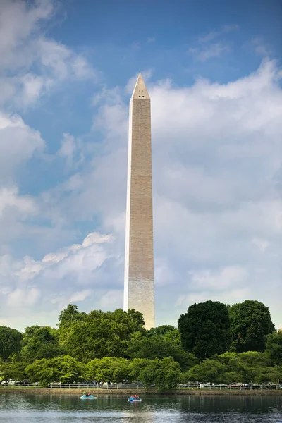 Washington Monument Och Capitol Building Tvärs Över Tidvattenbassängen Från Jefferson — Stockfoto