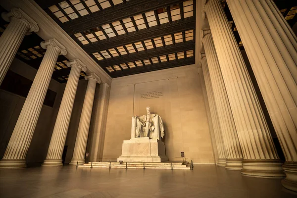 Socha Památníku Abrahama Lincolna Národním Nákupním Středisku Washingtonu Usa — Stock fotografie