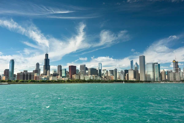 Chicago Cityscape Guardando Fuori Dal Planetario Adler Attraverso Lago Michigan — Foto Stock