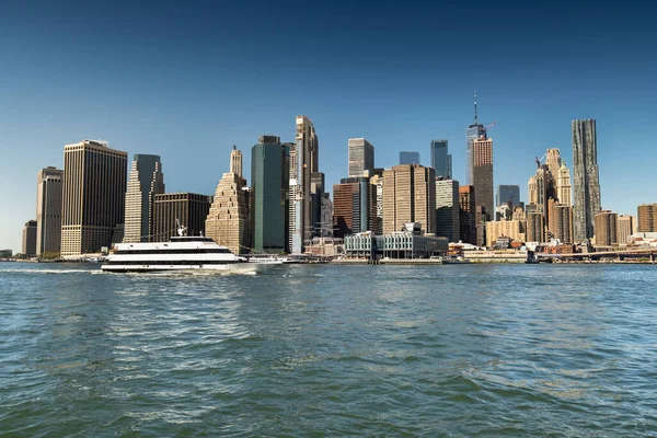 Міський Пейзаж Нижнього Манхеттена Через Іст Рівер Брукліна Нью Йорк — стокове фото