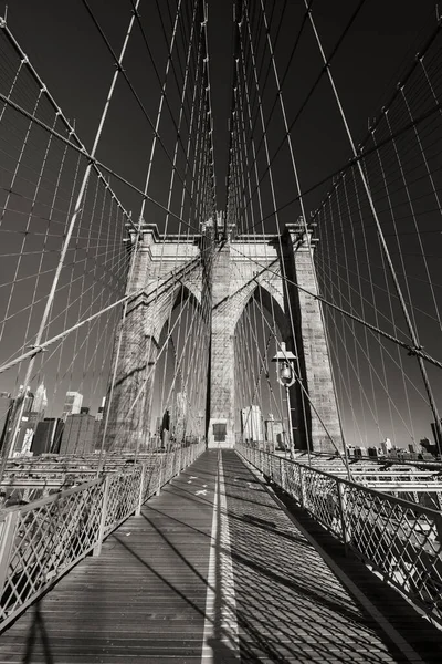 Ścieżka Dla Pieszych Przez Most Brooklyn Łączący Manhattan Nowy Jork Zdjęcie Stockowe