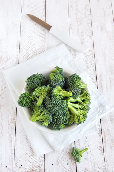 Broccoli verdi crudi — Foto Stock