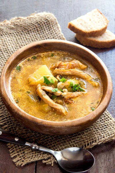 geleneksel et çorbası