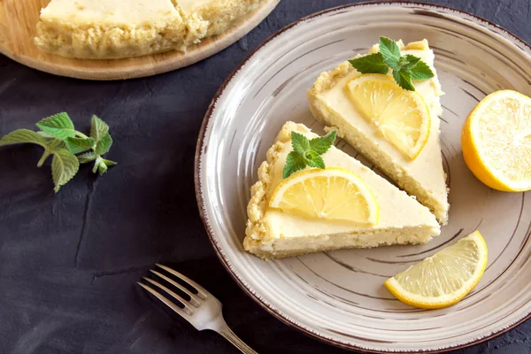 Ev yapımı limonlu cheesecake