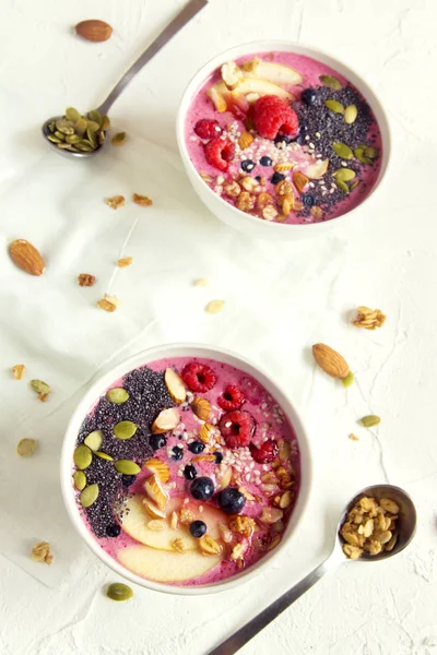 Smoothie Tigela Com Frutas Frescas Nozes Sementes Granola Caseira Para — Fotografia de Stock