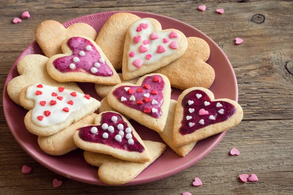 Galletas Esmaltadas Forma Corazón Para Día San Valentín Deliciosa Pastelería —  Fotos de Stock