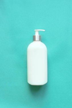 Mavi Üzerine Beyaz Dispenser