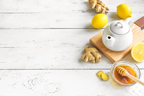Gyömbércitromos tea mézzel — Stock Fotó