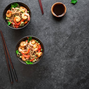 Karidesli soba eriştesi