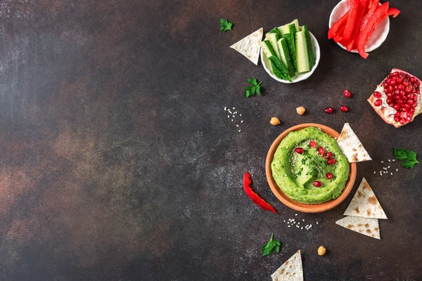 Green Avocado Hummus — Stock Photo, Image