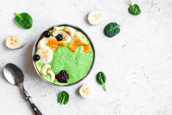 Green Smoothie Bowl Für Ein Gesundes Veganes Detox Frühstück Draufsicht — Stockfoto