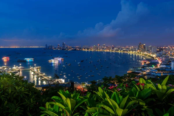 Pattaya Bay Bali Hai Pier Pohledu Phra Tamnak Mountain Soumraku — Stock fotografie