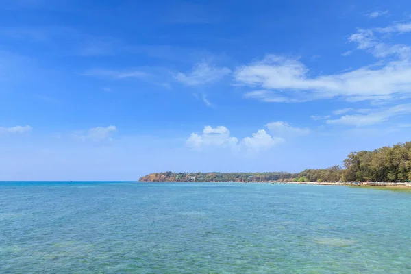 Mar Azul Turquesa Cristalino Rawai Beach Phuket Tailândia — Fotografia de Stock