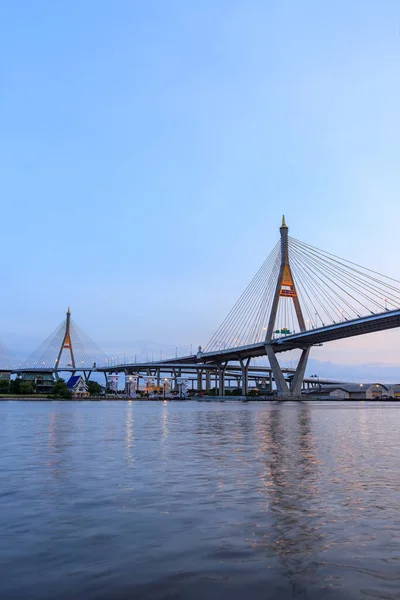 Puente Bhumibol Puente Más Grande Sobre Río Chao Phraya Bangkok — Foto de Stock