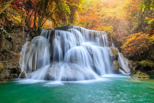 Beautiful Colorful Waterfall Deep Forest Idyllic Autumn — Stock Photo, Image