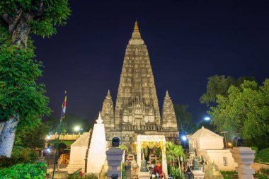 Mahabodhi Tapınağı'nda gece, bodh gaya, Hindistan. Nerede Gautam Buddha aydınlanma elde sitesi.