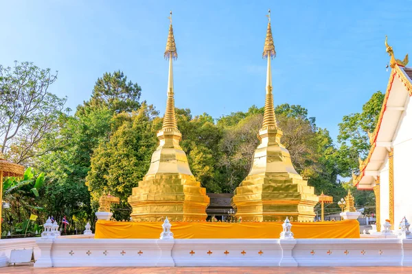 Chiang Rai Tayland Kuzeyindeki Dağ Üstüne Phra Doi Tung Tapınağı — Stok fotoğraf